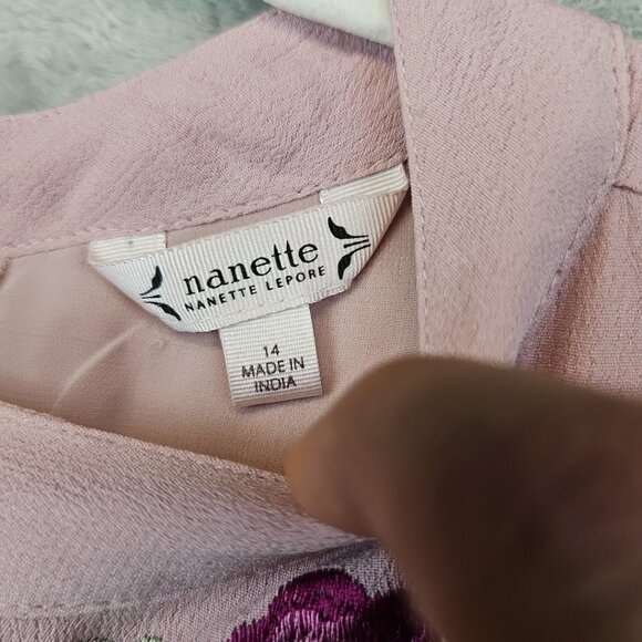Nanette Lepore Demure Pink Mini Dress Womens Size 14 Embroidered Crepe Mock Neck - Picture 5 of 10